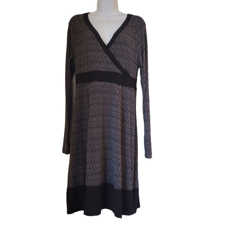 Athleta M Gray Black AROSA Ikat Print Athletic Dress Stretch Faux Wrap Surplice‎